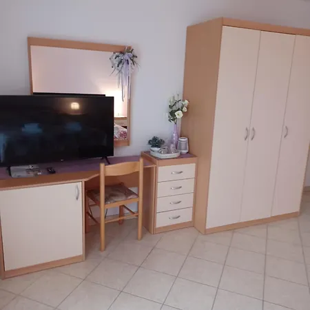 Daire Pometo Iii Poreč